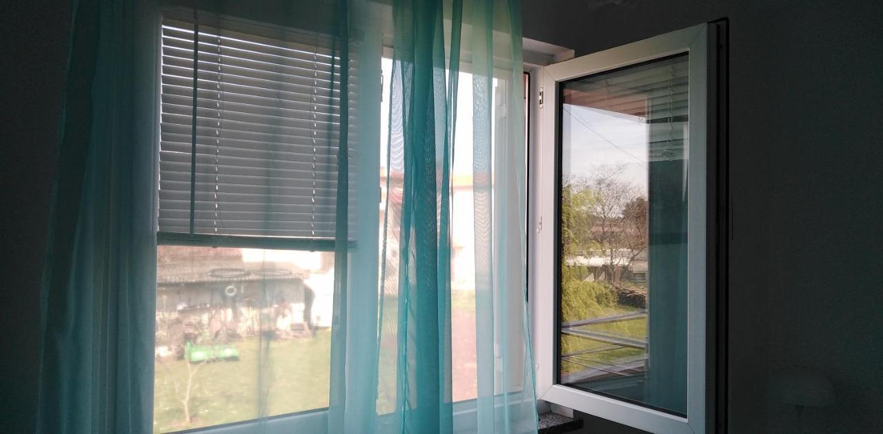 Apartman valbandon Fažana Exteriör bild