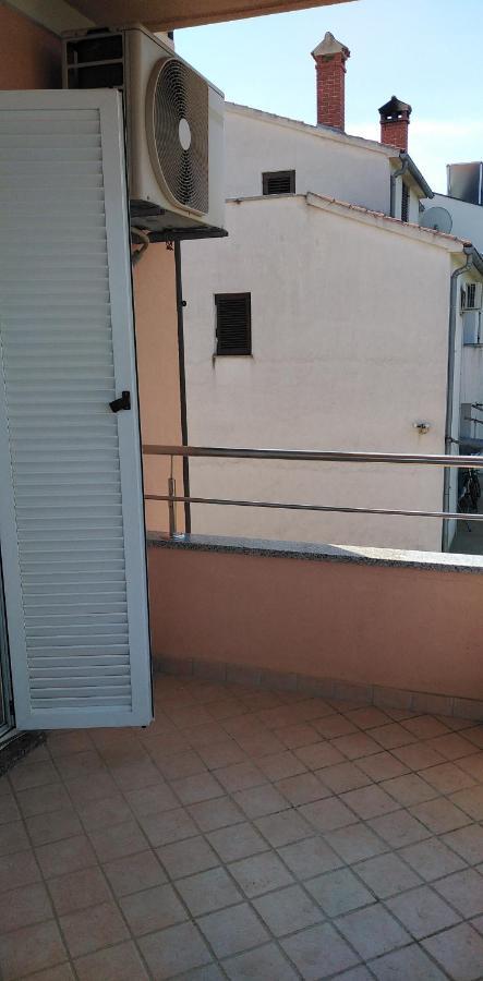 Apartman valbandon Fažana Exteriör bild